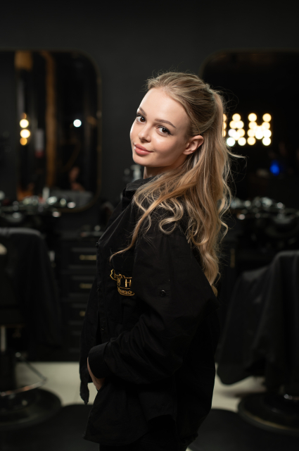 Анастасія - Старший барбер